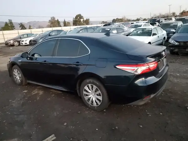 4T1C31AK3LU518140 2020 TOYOTA CAMRY - Image 2