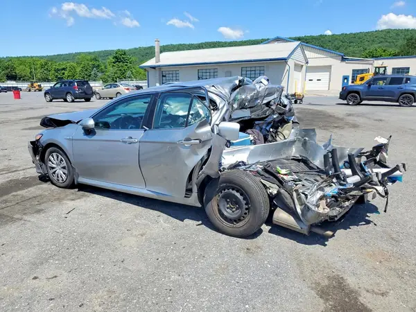 4T1C31AK3LU518557 2020 TOYOTA CAMRY - Image 2