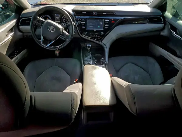 4T1C31AK3LU529896 2020 TOYOTA CAMRY - Image 8