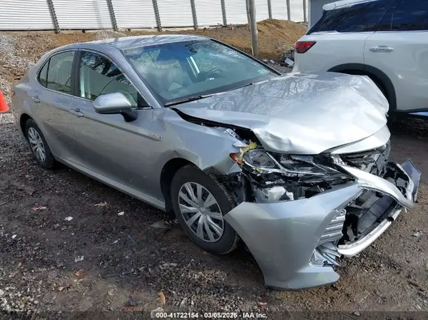 4T1C31AK3LU533902 2020 TOYOTA CAMRY - Image 1