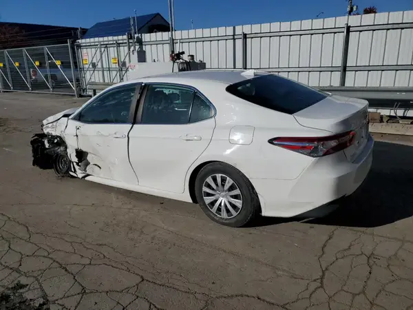 4T1C31AK3LU537268 2020 TOYOTA CAMRY - Image 2