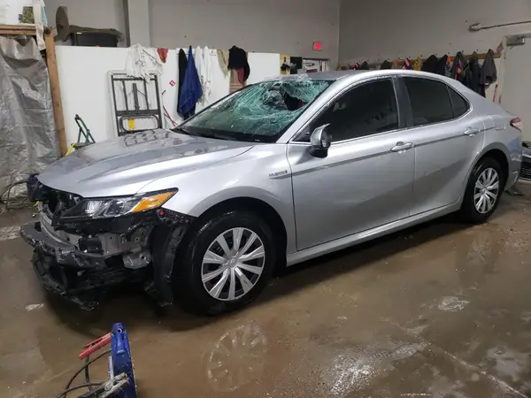 4T1C31AK3LU542910 2020 TOYOTA CAMRY - Image 1