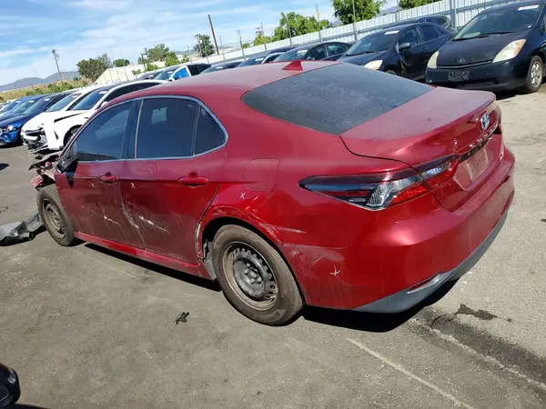 4T1C31AK3MU022434 2021 TOYOTA CAMRY - Image 2