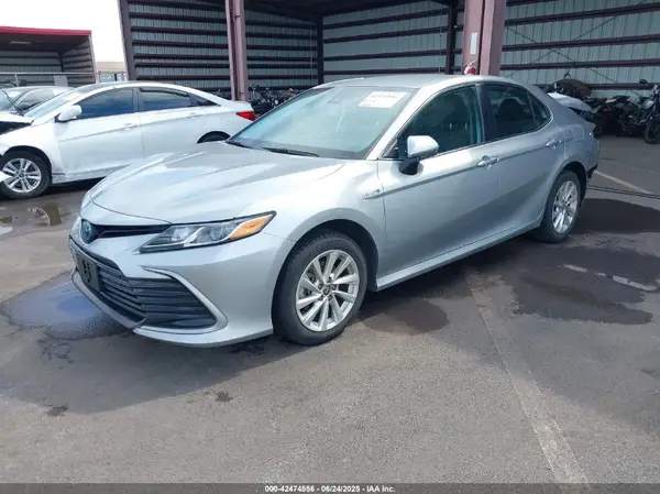 4T1C31AK3MU023860 2021 TOYOTA CAMRY - Image 2
