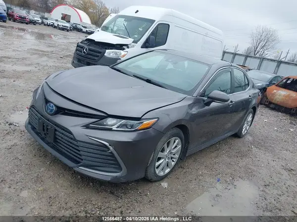 4T1C31AK3MU032123 2021 TOYOTA CAMRY - Image 2