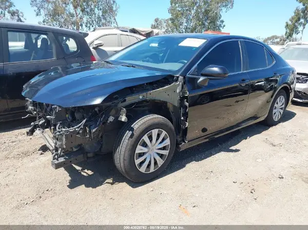 4T1C31AK3MU552290 2021 TOYOTA CAMRY - Image 2