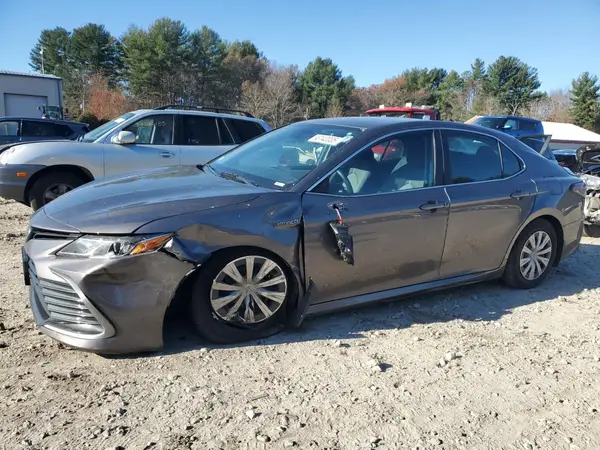 4T1C31AK3MU561622 2021 TOYOTA CAMRY - Image 1