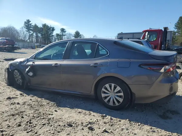 4T1C31AK3MU561622 2021 TOYOTA CAMRY - Image 2