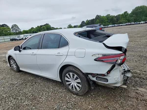 4T1C31AK3NU036383 2022 TOYOTA CAMRY - Image 2