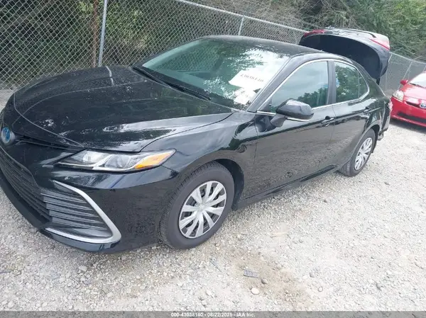4T1C31AK3NU574937 2022 TOYOTA CAMRY - Image 2