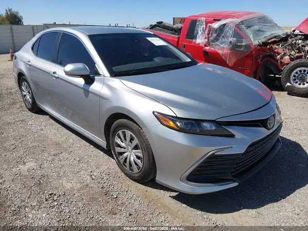 4T1C31AK3PU601489 2023 TOYOTA CAMRY - Image 1