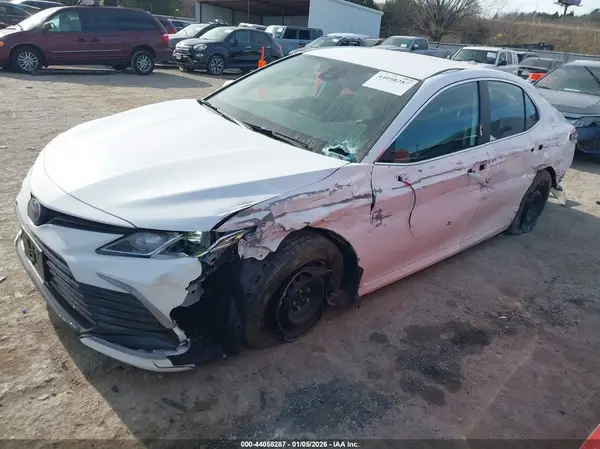 4T1C31AK3RU066747 2024 TOYOTA CAMRY - Image 2