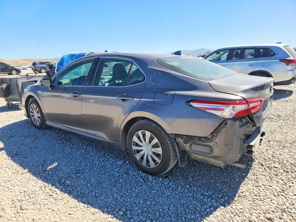 4T1C31AK4LU017497 2020 TOYOTA CAMRY - Image 2