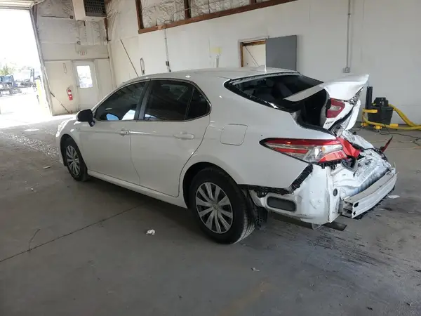 4T1C31AK4LU528465 2020 TOYOTA CAMRY - Image 2