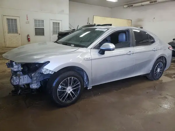4T1C31AK4LU536002 2020 TOYOTA CAMRY - Image 1