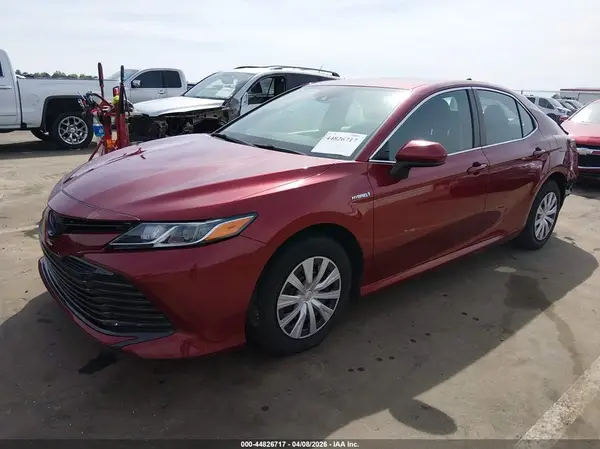 4T1C31AK4LU536047 2020 TOYOTA CAMRY - Image 2