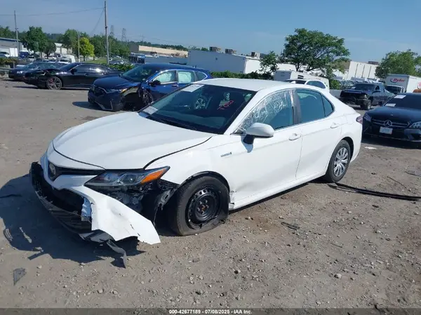 4T1C31AK4LU539756 2020 TOYOTA CAMRY - Image 2