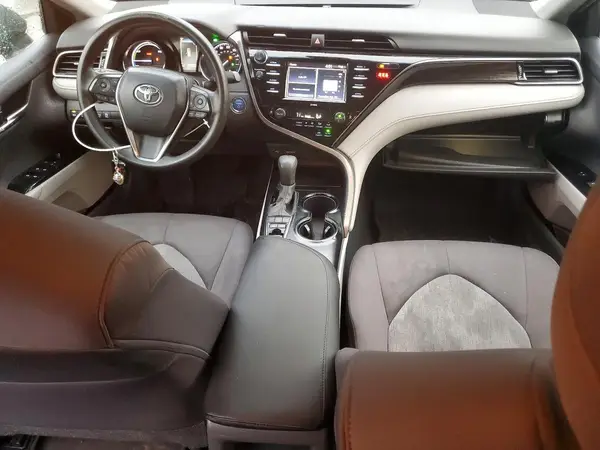 4T1C31AK4LU543435 2020 TOYOTA CAMRY - Image 8