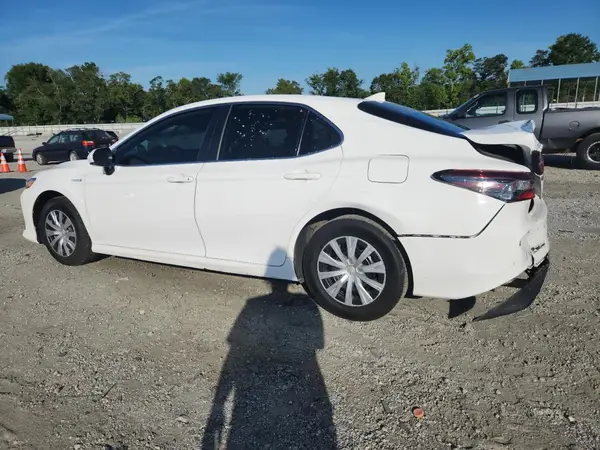 4T1C31AK4MU558051 2021 TOYOTA CAMRY - Image 2