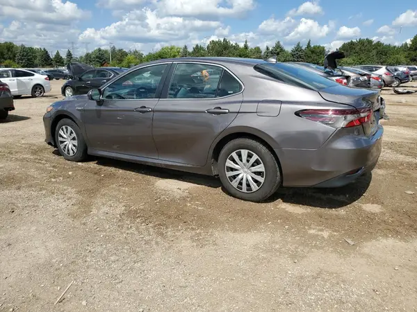 4T1C31AK4MU567560 2021 TOYOTA CAMRY - Image 2
