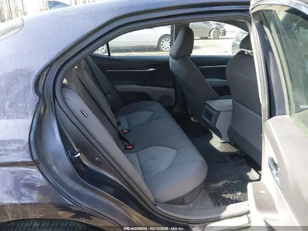 4T1C31AK4MU569504 2021 TOYOTA CAMRY - Image 8