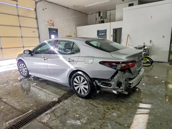 4T1C31AK4NU574266 2022 TOYOTA CAMRY - Image 2