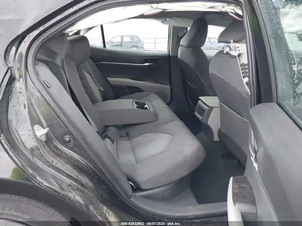 4T1C31AK4NU577751 2022 TOYOTA CAMRY - Image 8