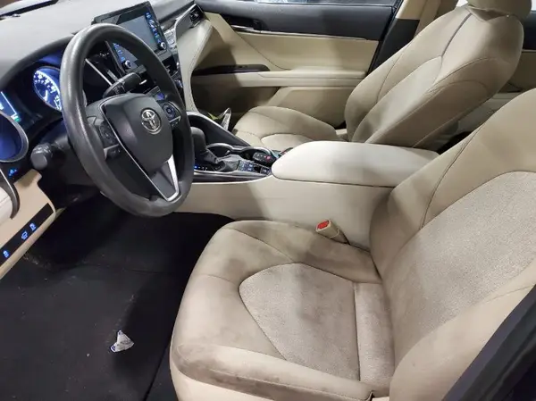 4T1C31AK4NU580374 2022 TOYOTA CAMRY - Image 1