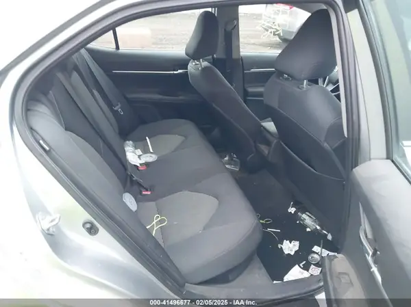 4T1C31AK4NU582044 2022 TOYOTA CAMRY - Image 8