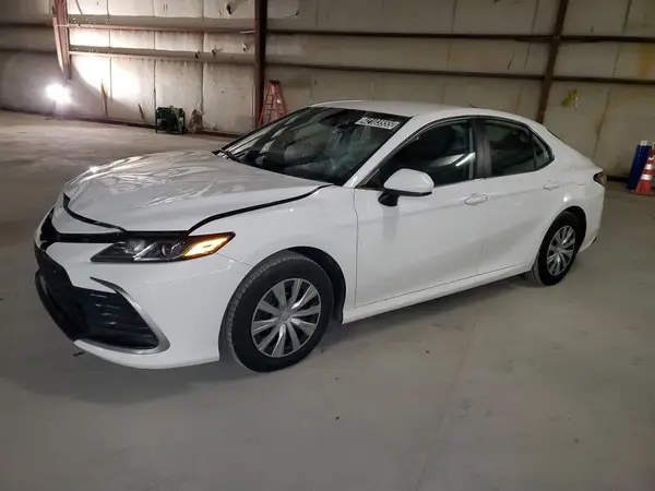 4T1C31AK4NU593321 2022 TOYOTA CAMRY - Image 1