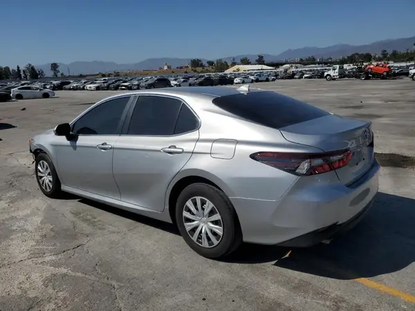 4T1C31AK4RU067423 2024 TOYOTA CAMRY - Image 2