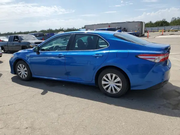4T1C31AK5LU012843 2020 TOYOTA CAMRY - Image 2