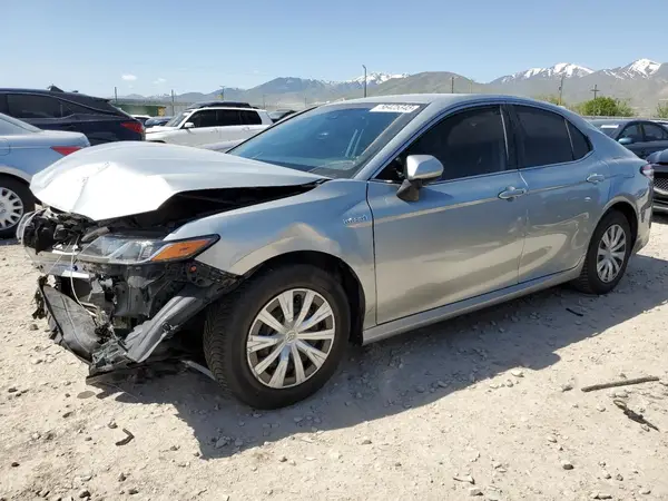 4T1C31AK5LU013362 2020 TOYOTA CAMRY - Image 1