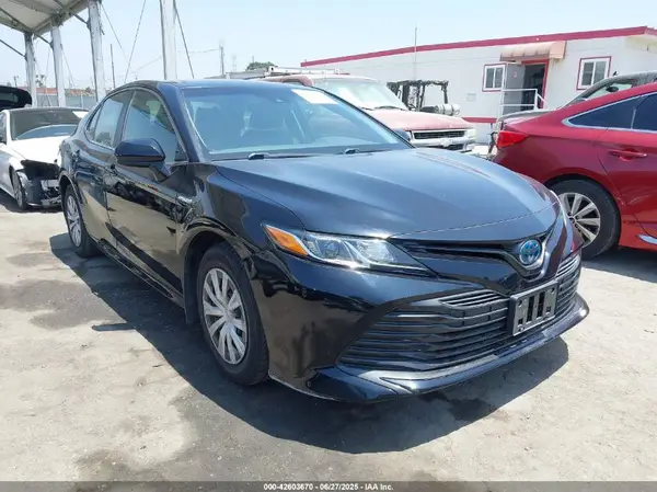 4T1C31AK5LU518320 2020 TOYOTA CAMRY - Image 1