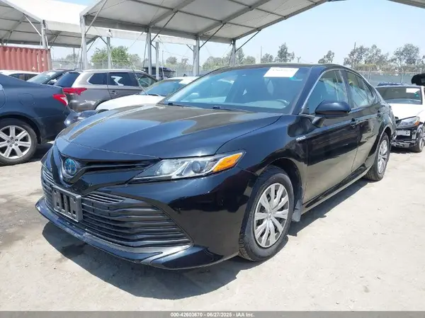 4T1C31AK5LU518320 2020 TOYOTA CAMRY - Image 2