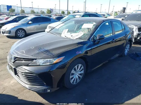 4T1C31AK5LU518463 2020 TOYOTA CAMRY - Image 2
