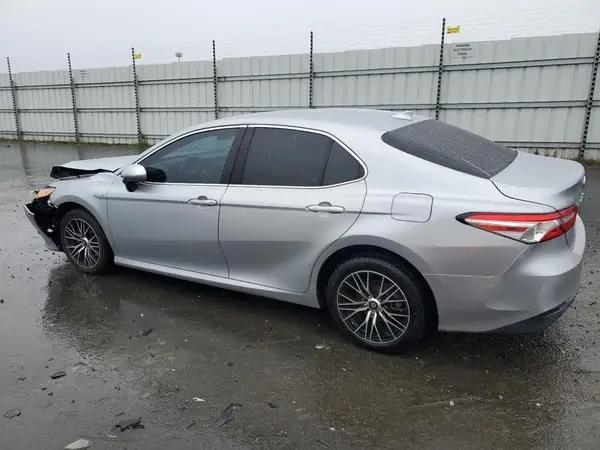 4T1C31AK5LU531584 2020 TOYOTA CAMRY - Image 2