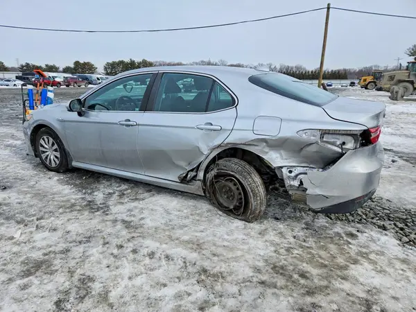 4T1C31AK5LU540026 2020 TOYOTA CAMRY - Image 2