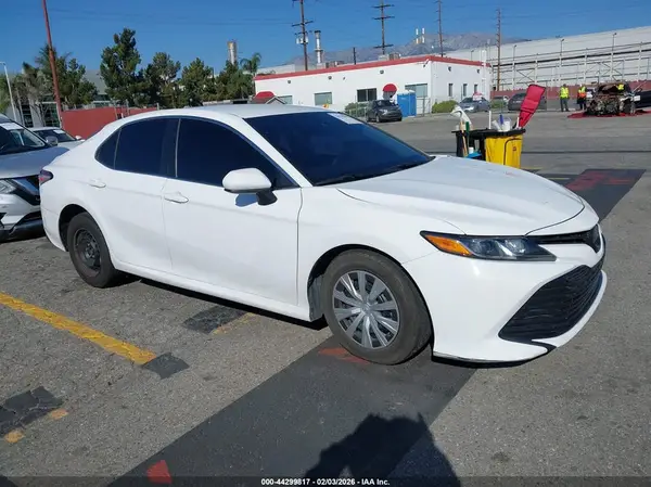 4T1C31AK5LU541662 2020 TOYOTA CAMRY - Image 1