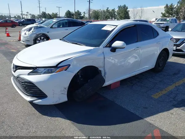 4T1C31AK5LU541662 2020 TOYOTA CAMRY - Image 2
