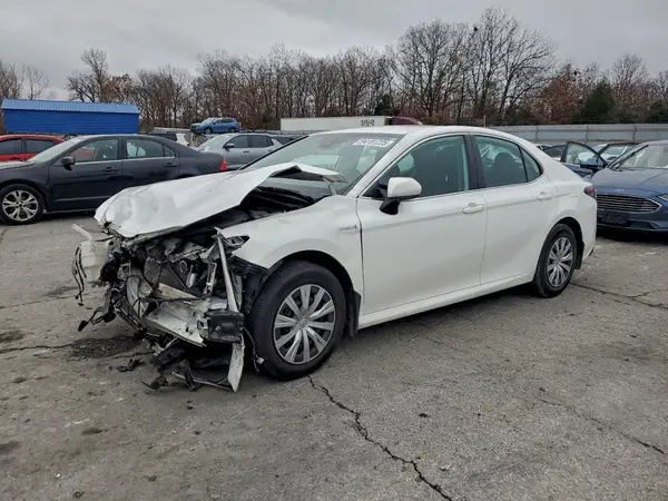4T1C31AK5MU020930 2021 TOYOTA CAMRY - Image 1
