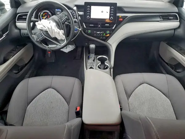 4T1C31AK5MU020930 2021 TOYOTA CAMRY - Image 8