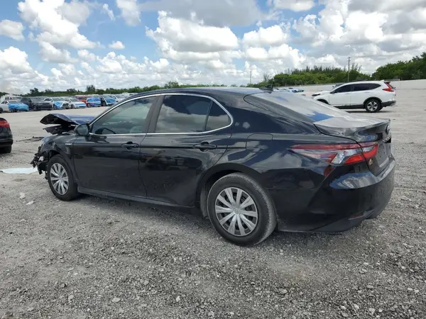 4T1C31AK5MU022404 2021 TOYOTA CAMRY - Image 2