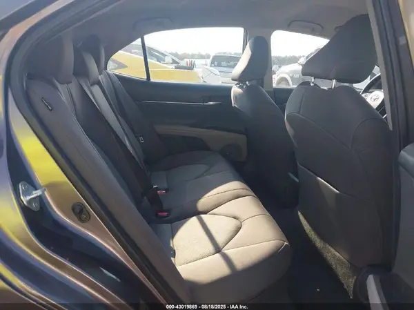 4T1C31AK5MU029840 2021 TOYOTA CAMRY - Image 8