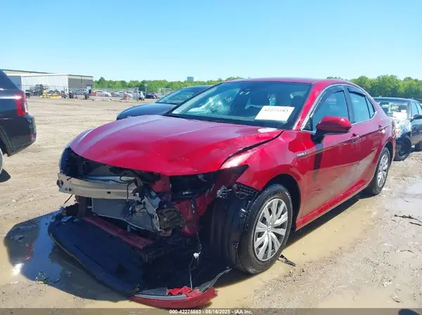 4T1C31AK5MU030499 2021 TOYOTA CAMRY - Image 2