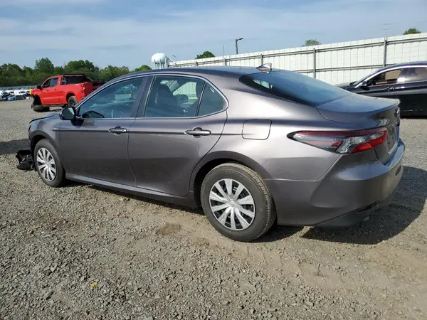 4T1C31AK5MU560939 2021 TOYOTA CAMRY - Image 2