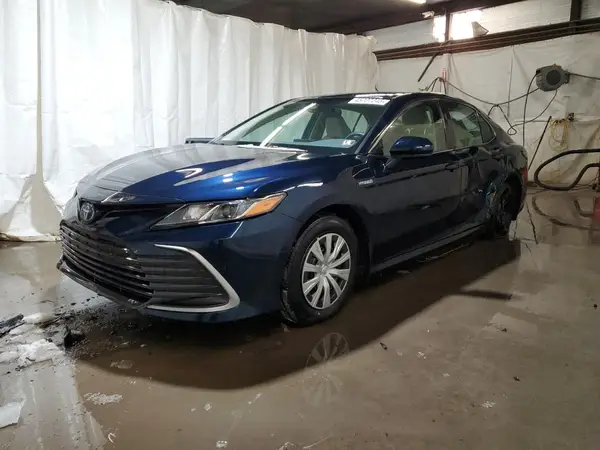 4T1C31AK5MU561489 2021 TOYOTA CAMRY - Image 1
