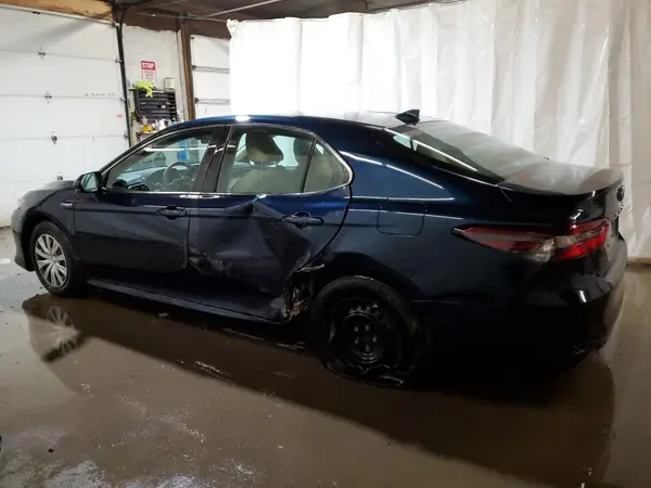 4T1C31AK5MU561489 2021 TOYOTA CAMRY - Image 2