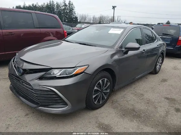 4T1C31AK5MU566157 2021 TOYOTA CAMRY - Image 2