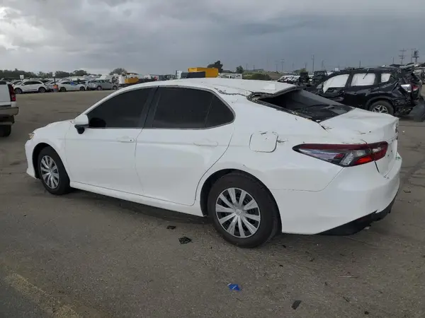 4T1C31AK5NU570176 2022 TOYOTA CAMRY - Image 2
